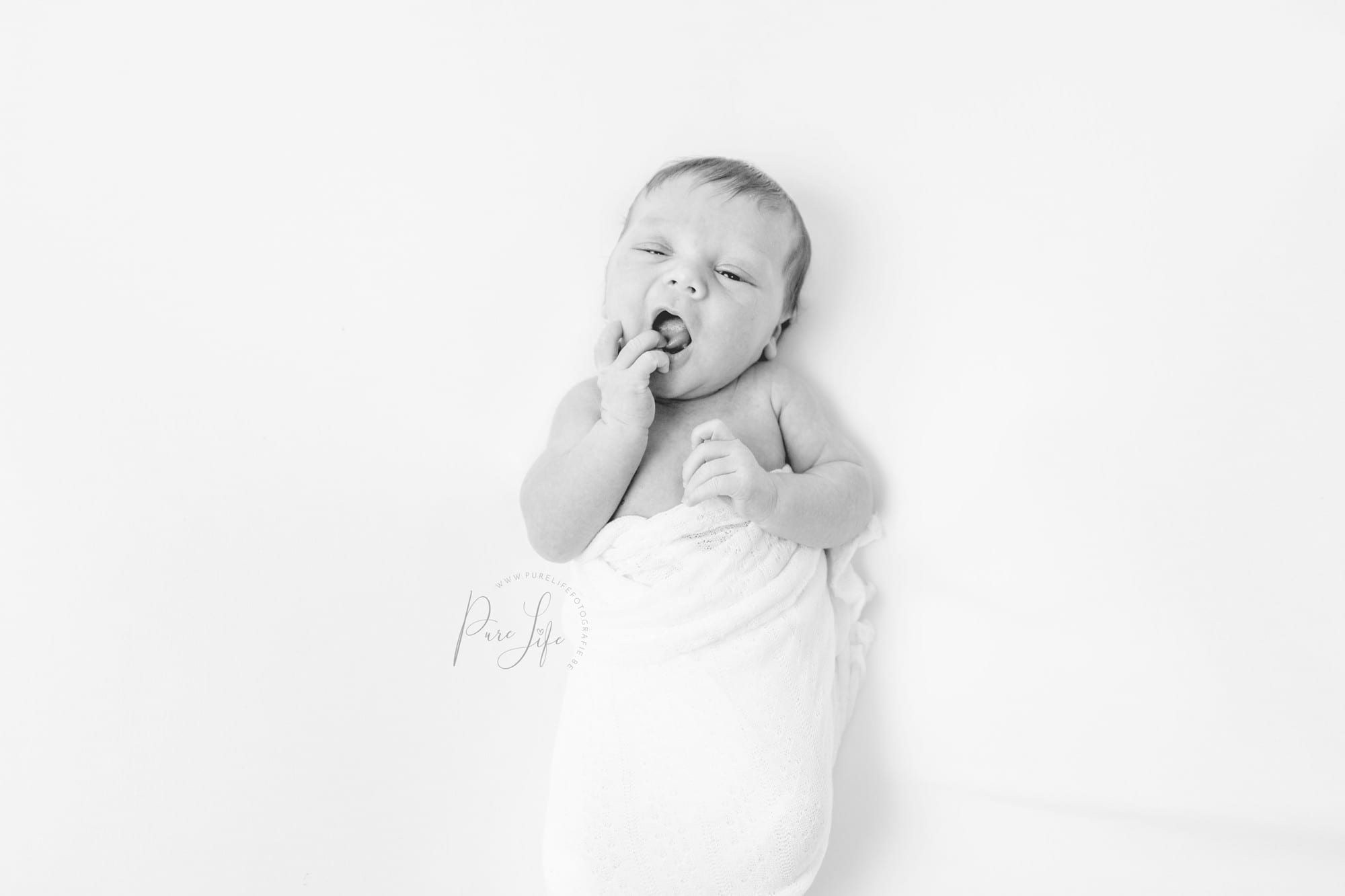 Newborn-fotograaf-Leuven