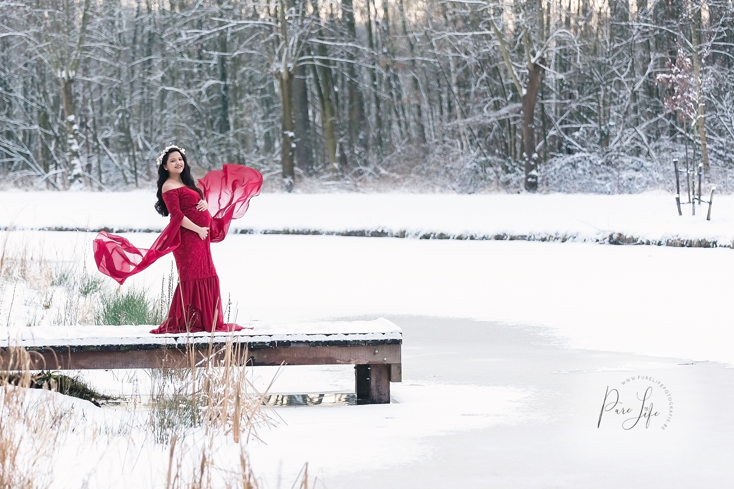5 Best Winter Locations For Your Maternity Photoshoot